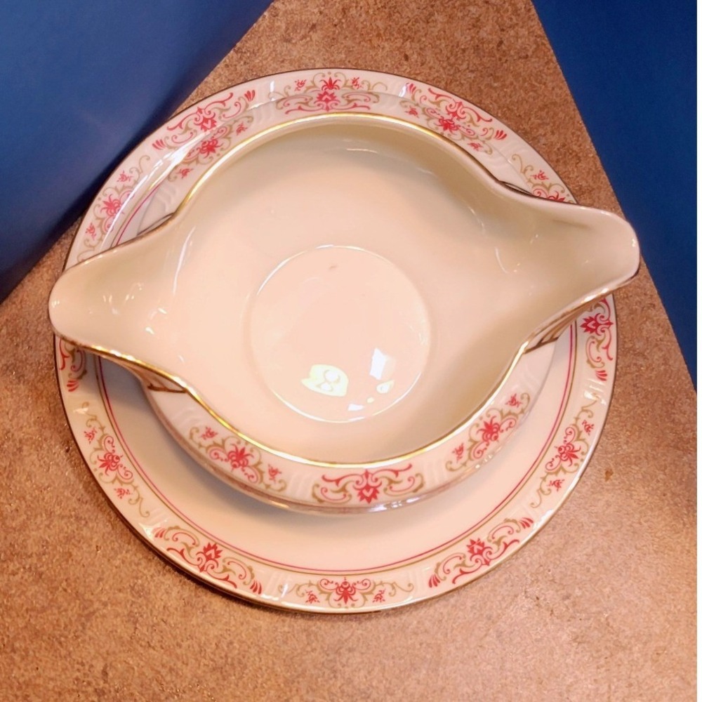 Coronado H&C Bohemia Gravy Boat Attached Underplate Pink Gold Czechoslovakia - Picture 2 of 9